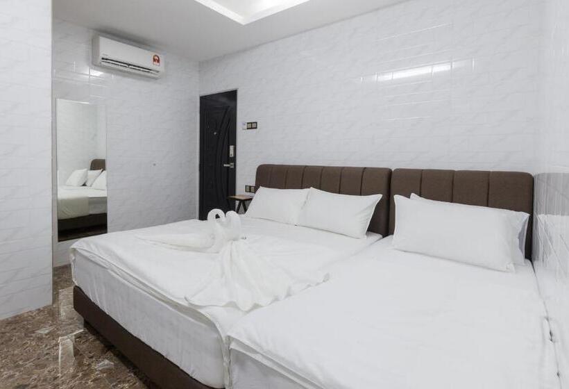 חדר דלוקס לשלושה, Lee Luxury Home, Usm Penang