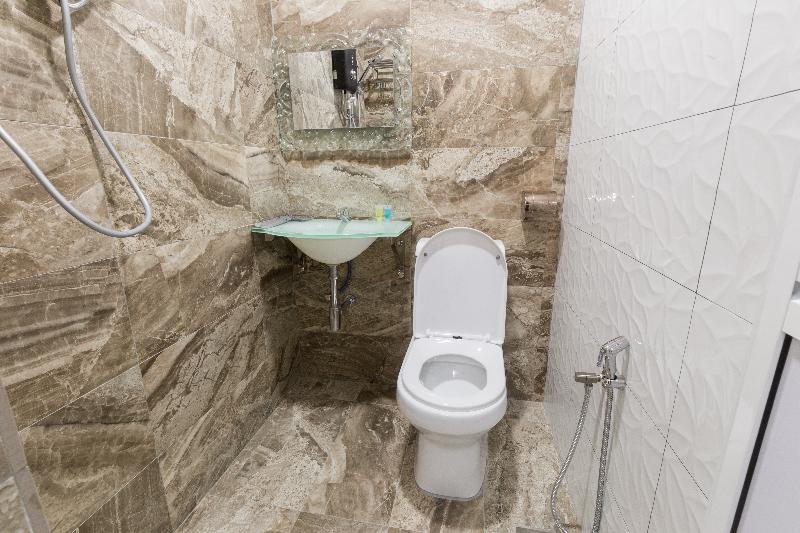 デラックストリプルルーム, Lee Luxury Home, Usm Penang