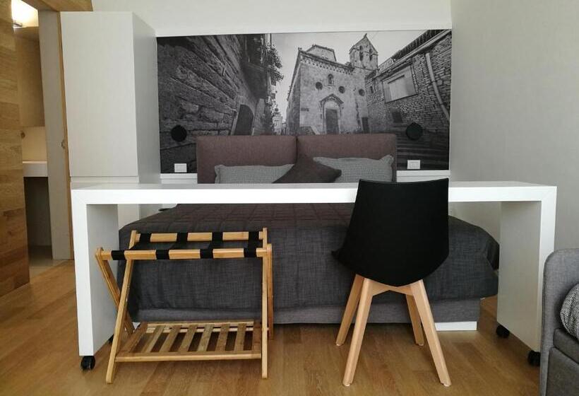 سوییت با چشمانداز دریا, B&b Vistazzurra   Casa Saldarelli