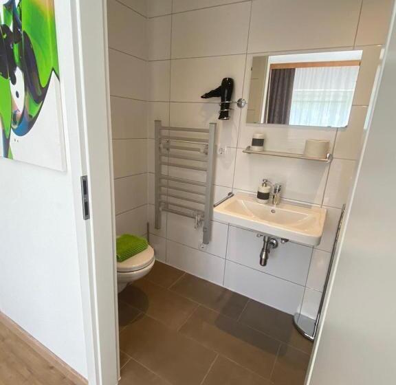 חדר סטנדרט עם מרפסת, Pension Alpina