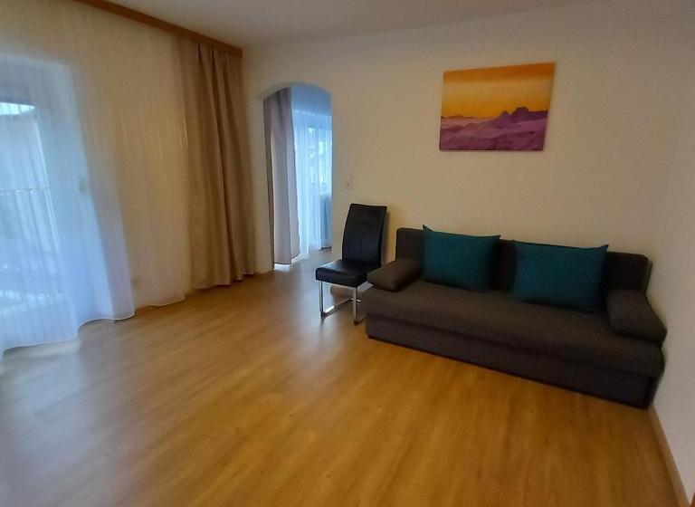 Номер Deluxe, Pension Alpina