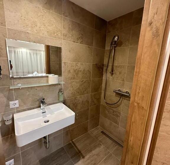 חדר סטנדרט, Pension Alpina