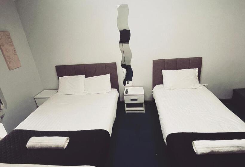 스탠다드 룸, Kings Hotel Blackburn