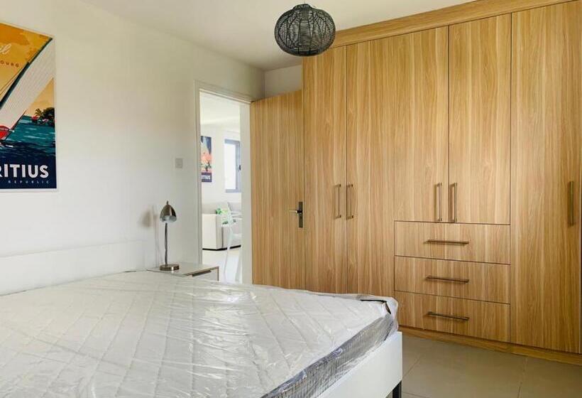 آپارتمان 2 خوابه, Palm Biche Residence