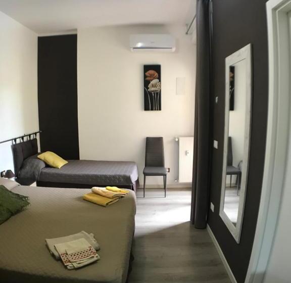 标准三人间, Da Gianni E Bea