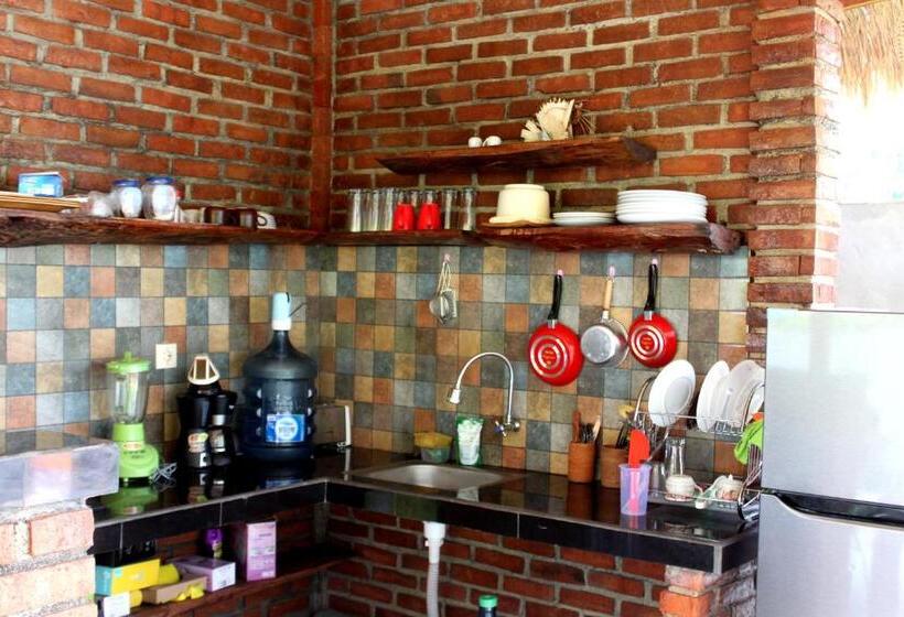 بنجلو قياسى, Morning Bali Bungalow