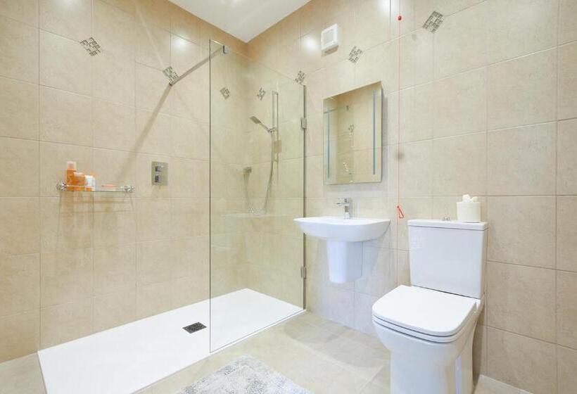 חדר סופריור נוף לגינה, Countryside Escape The Night Owl