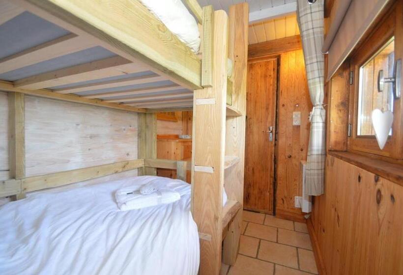 جناح عائلي, Le Petit Chalet Leard