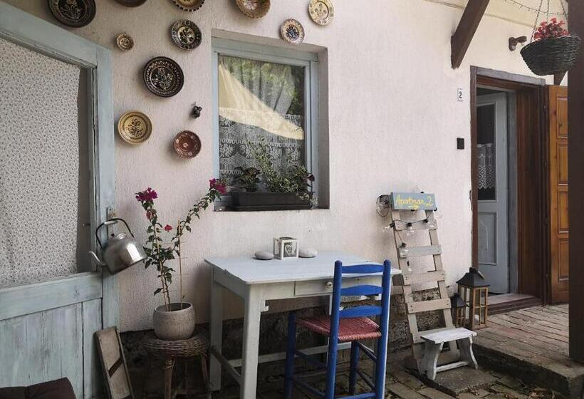 庭の見える１ベッドルームアパートメント, Mánfa Gyöngy Vendégház