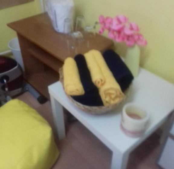 스탠다드 룸, Mvk