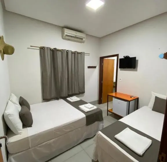 Deluxe Kolmen Hengen Huone, Pousada Maktub