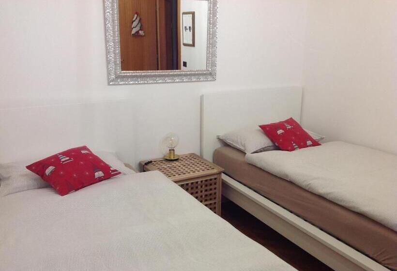 4인용 스탠다드 룸, Villas