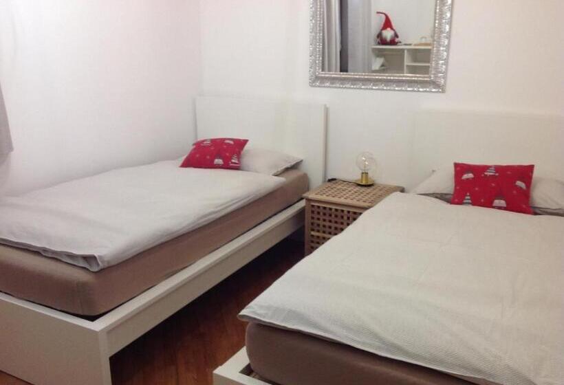 4인용 스탠다드 룸, Villas