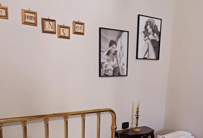 レイクビュースタンダードルーム, B&b La Fenice Sul Lago