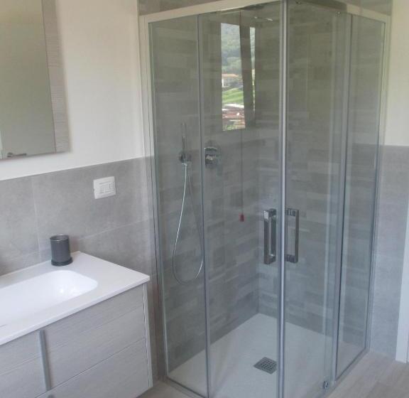 带阳台的三人标准间, B&b Le Civette