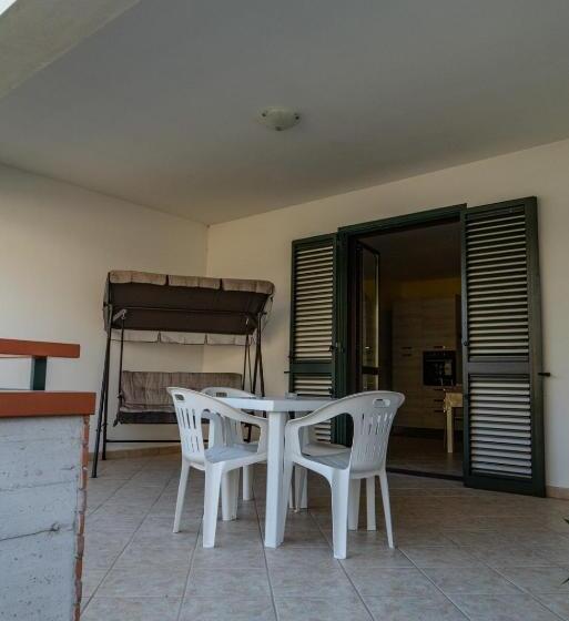 デラックスルーム, B&b Salerno