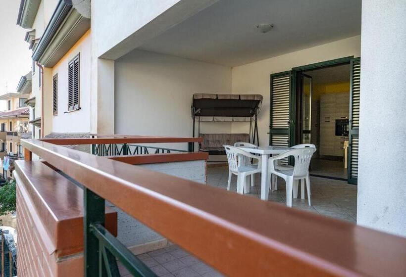 デラックスルーム, B&b Salerno