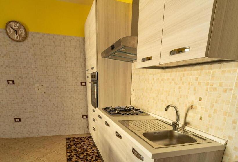 デラックスルーム, B&b Salerno