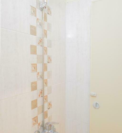 Standardrum, Dpaseban Jakarta Mitra Reddoorz