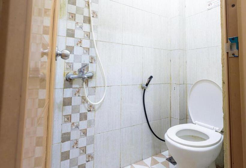 Deluxe Rum, Dpaseban Jakarta Mitra Reddoorz