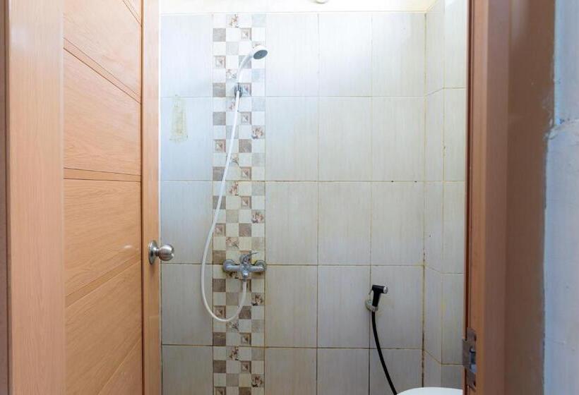 Deluxe Rum, Dpaseban Jakarta Mitra Reddoorz