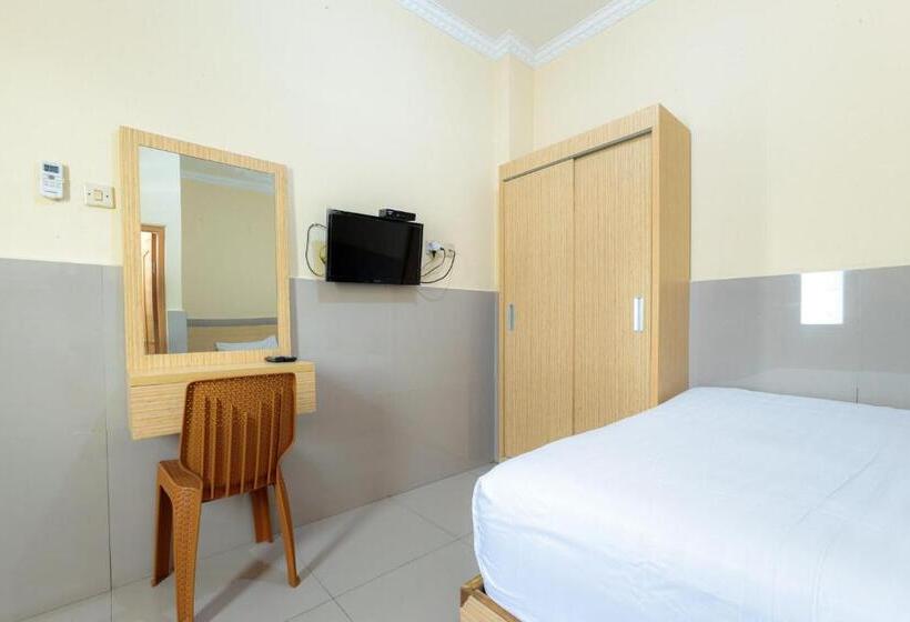 Deluxe Rum, Dpaseban Jakarta Mitra Reddoorz