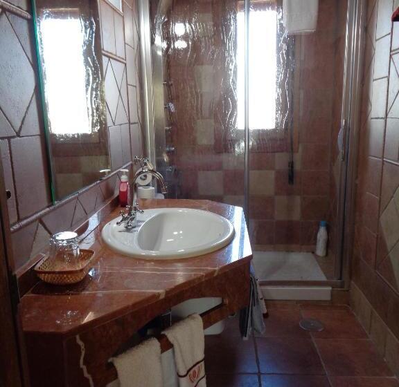 דירת חדר, Rural La Romerosa