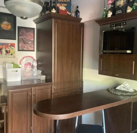 ファミリールーム, Apartman Donau Tát