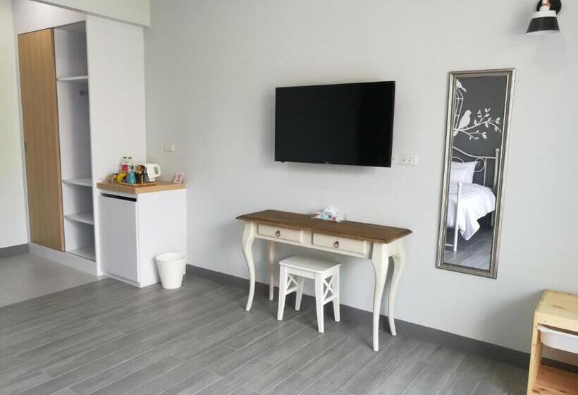 デラックスルーム, Baan Phurit Khaoyai