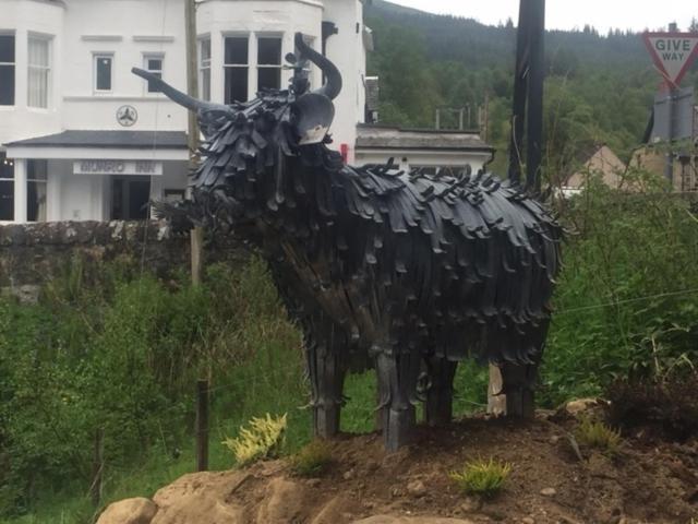 غرفة قياسية لذوى الاحتياجات الخاصة, Sir Andrew Murray House