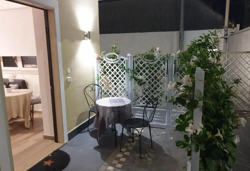 استودیو استاندارد با تراس, Residenza Carlucci