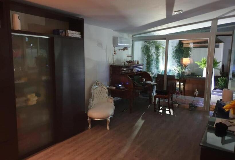 חדר סטודיו סטנדרד, Residenza Carlucci