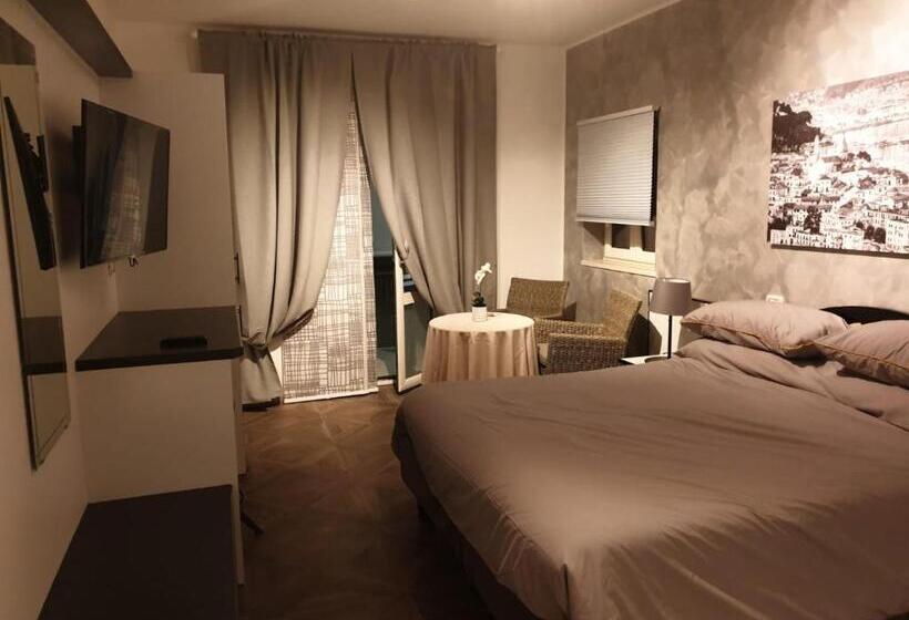 חדר סטודיו סטנדרד, Residenza Carlucci