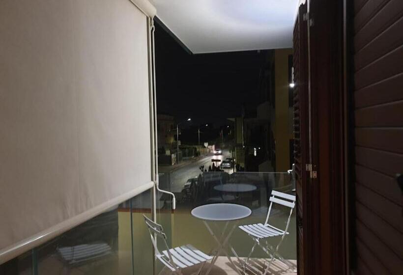 סטודיו משפחתי, Residenza Carlucci