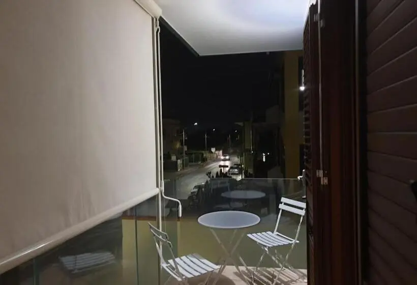 استودیو خانوادگی, Residenza Carlucci