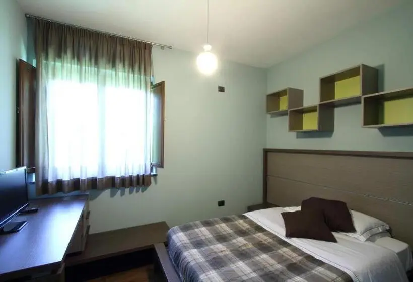 スイート, Il Ruscello Rooms And Luxury Suite