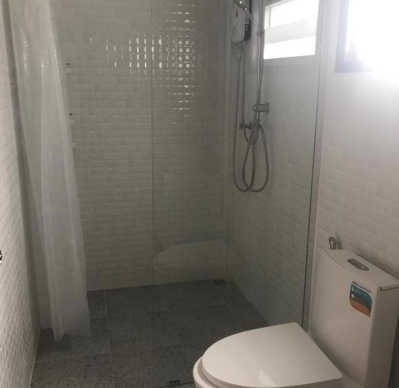 수피리어 방갈로, Evie Mae Resort