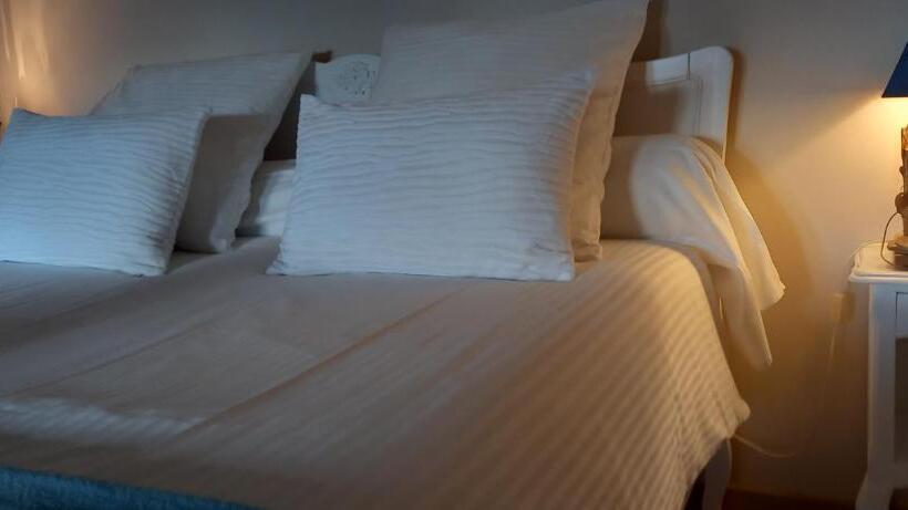 침실 2개 주택, Aux Penates De Toni Beauval