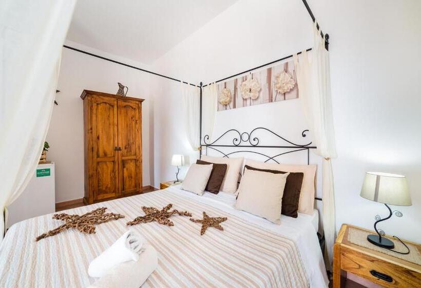 غرفة ديلوكس, Oasi Caprolace