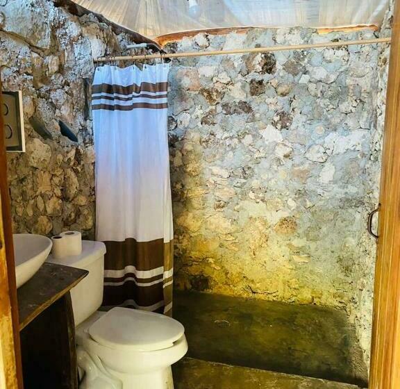 בונגלו משפחתי, Cayuco Maya