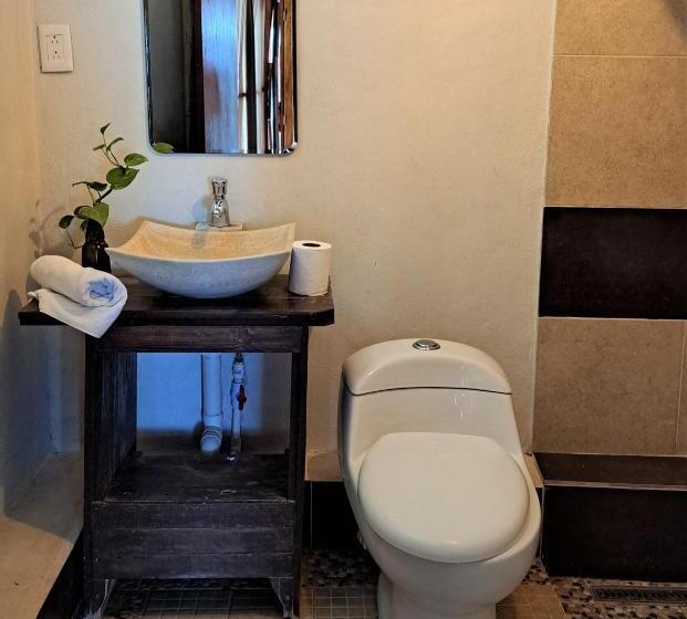 בקתה סטנדרטית, Cayuco Maya