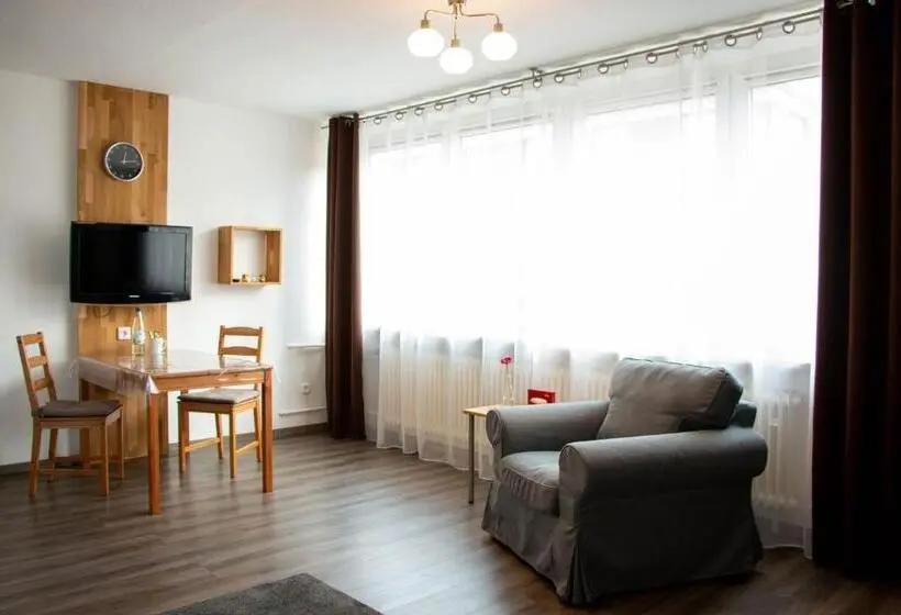Standard-huone, Lupartment