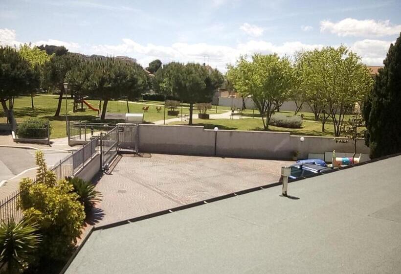 اتاق استاندارد با تخت بزرگ, Villetta Del Parco