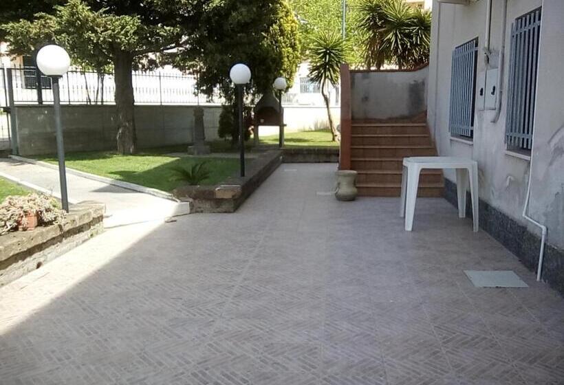 اتاق استاندارد با تخت بزرگ, Villetta Del Parco