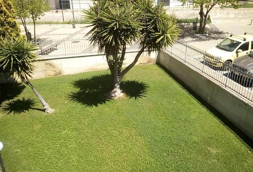 سوییت جونیور با بالکن, Villetta Del Parco