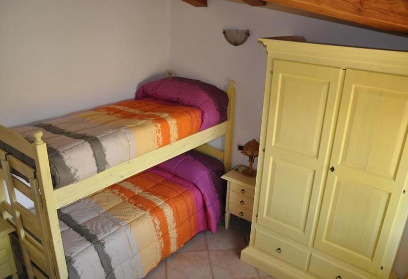 غرفة قياسية حمام مشترك, B&b Casa Ghiani