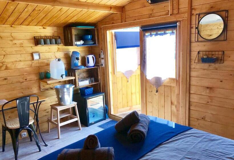 بنجلو قياسى, Locations Insolites Vie En Plein Air Cabane Et Tipi Bastide Bellugue Maison D Hôtes Reseau Bienvenue