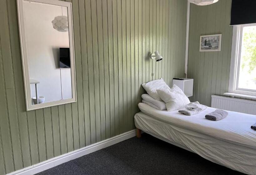 חדר סטנדרט יחיד, Hattkalles Vandrarhem