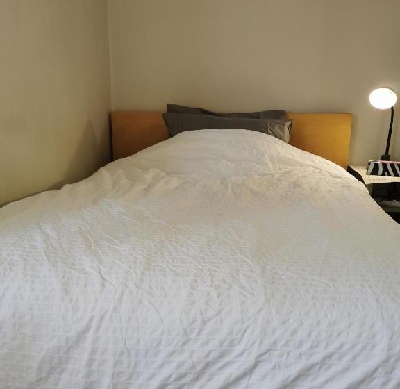 اتاق استاندارد با سرویس بهداشتی مشترک, John S House In Vancouver West