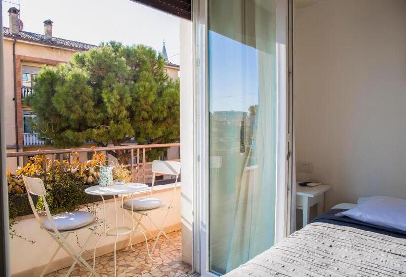 バルコニー付きデラックスルーム, Torre 2 San Bonifacio   Locazione Turistica